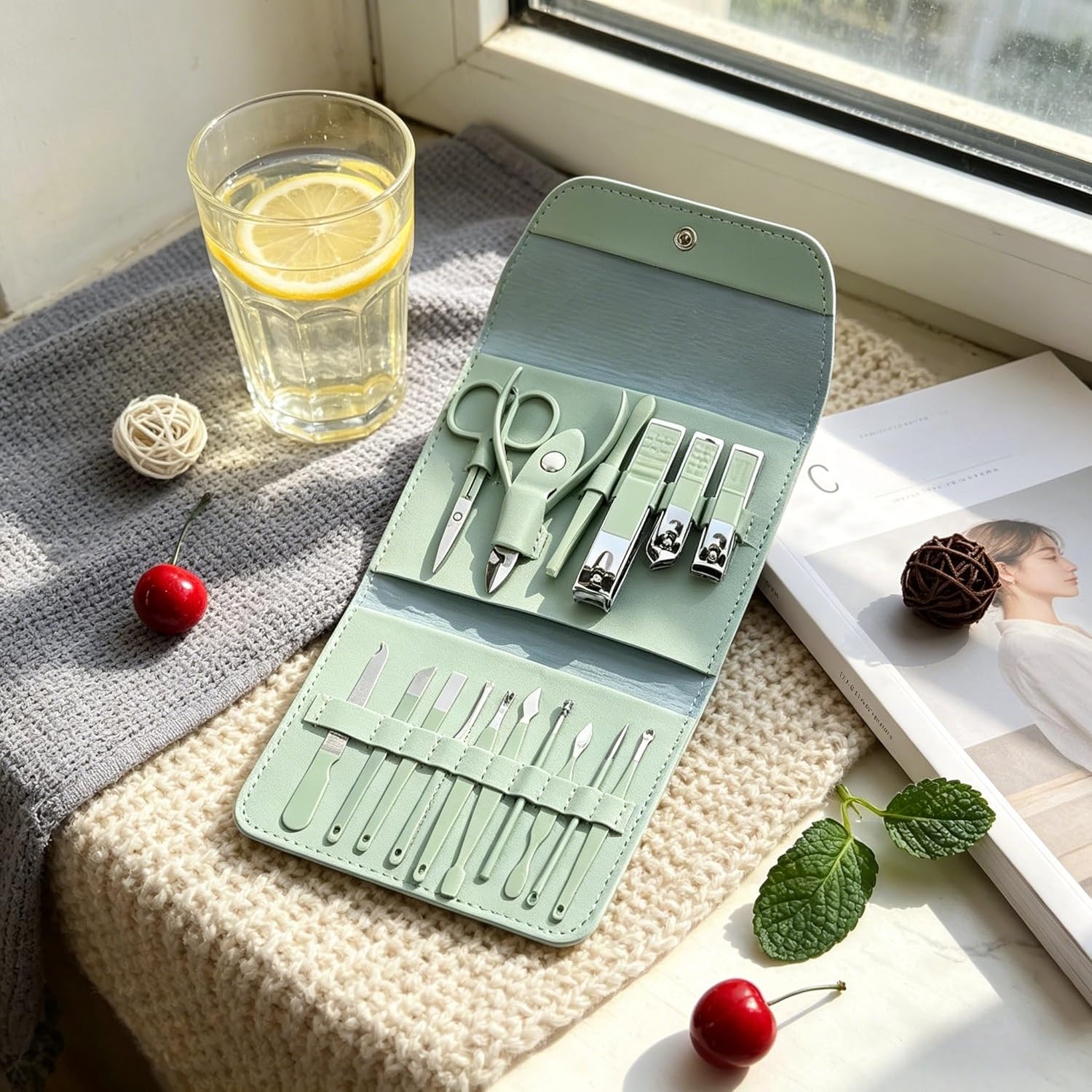 A must-have at home, a 16-piec - Men'S Grooming Must Haves incelemesi ve fiyatı